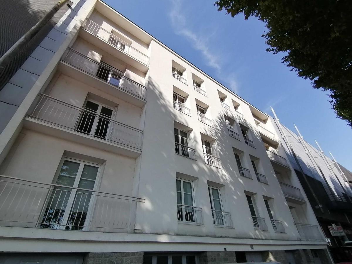 Apartamento Le Gambetta - T3 Standing Avec Parking, Wifi, Netflix Laval  Exterior foto