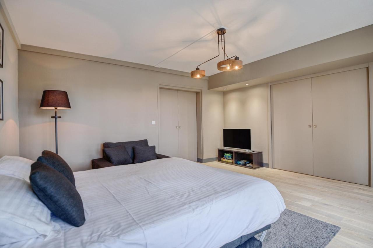 Apartamento Le Gambetta - T3 Standing Avec Parking, Wifi, Netflix Laval  Exterior foto